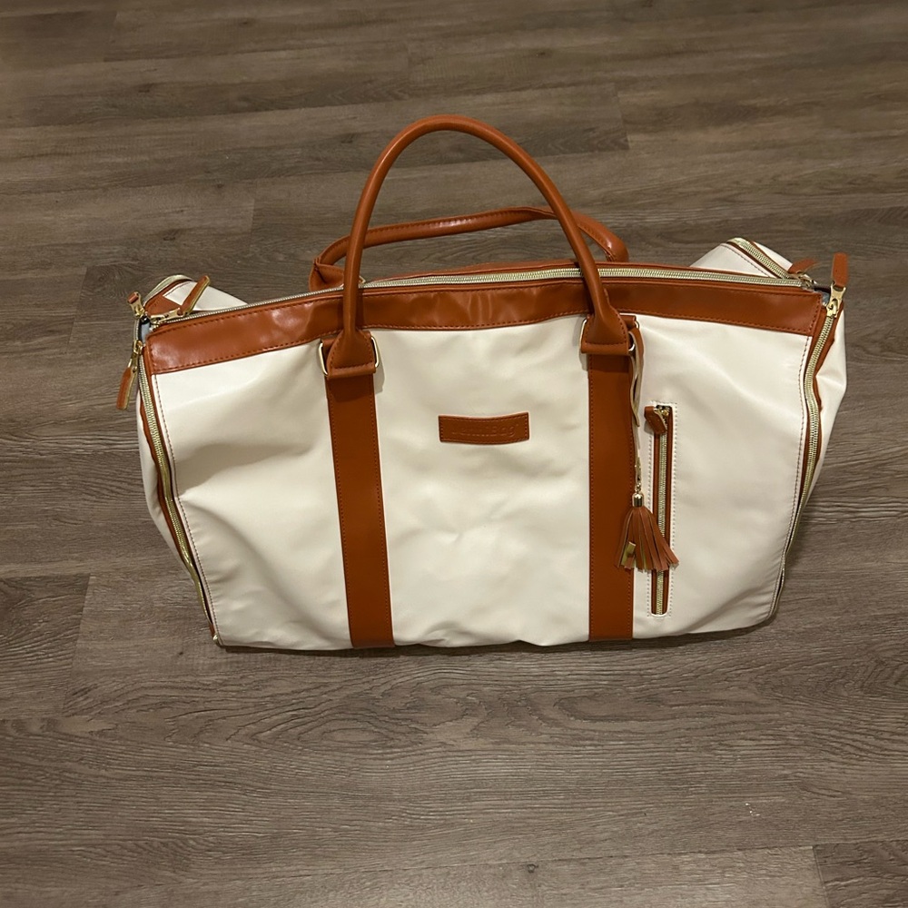 Stylish Tan and Cream Unisex Jenni Bag